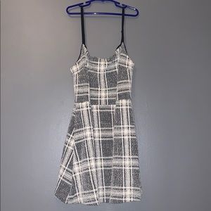 URBAN OUTFITTERS cute plaid mini dress